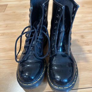 Black Patent Leather Dr. Martens Size 6